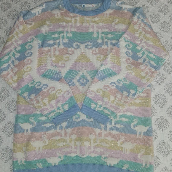 Vintage ROSE Sweater. With metallic details. - Picture 2 of 4